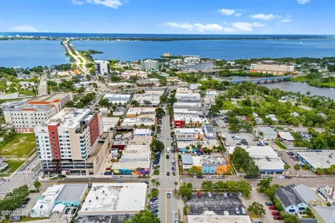 814 E New Haven Avenue Melbourne FL 32901