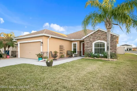 189 Wishing Well Circle SW Palm Bay FL 32908