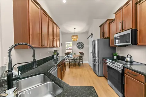 189 Wishing Well Circle SW Palm Bay FL 32908