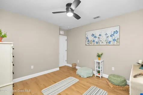 189 Wishing Well Circle SW Palm Bay FL 32908
