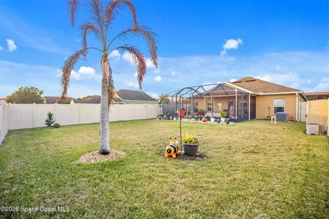 189 Wishing Well Circle SW Palm Bay FL 32908