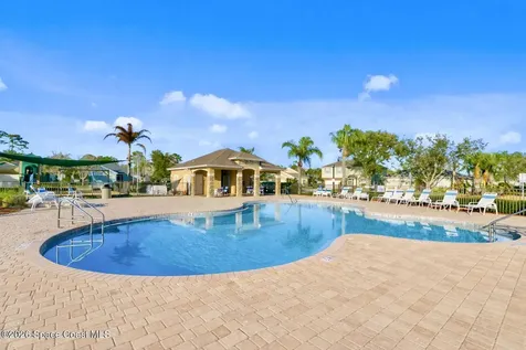 189 Wishing Well Circle SW Palm Bay FL 32908