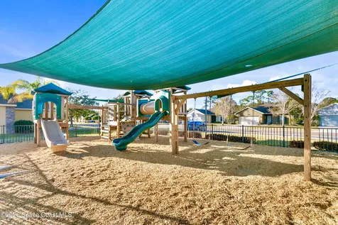 189 Wishing Well Circle SW Palm Bay FL 32908