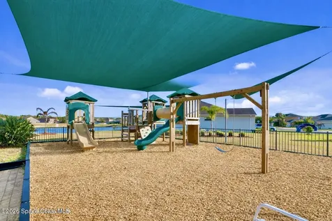189 Wishing Well Circle SW Palm Bay FL 32908