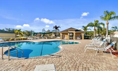 189 Wishing Well Circle SW Palm Bay FL 32908