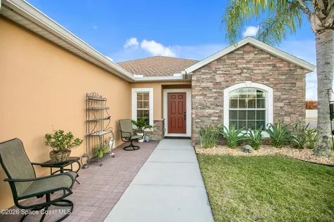 189 Wishing Well Circle SW Palm Bay FL 32908