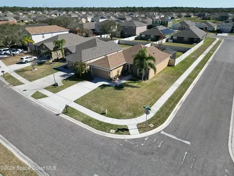 189 Wishing Well Circle SW Palm Bay FL 32908