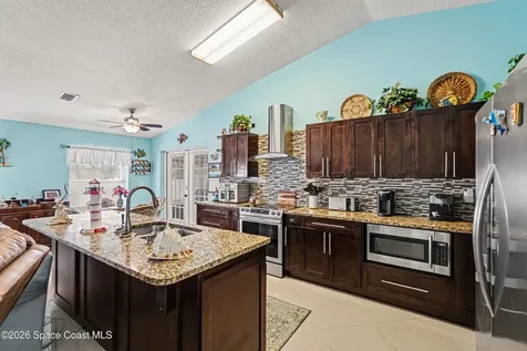 602 Ballon Terrace SE Palm Bay FL 32909