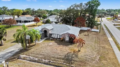 602 Ballon Terrace SE Palm Bay FL 32909