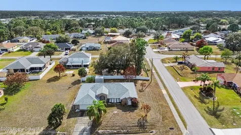 602 Ballon Terrace SE Palm Bay FL 32909