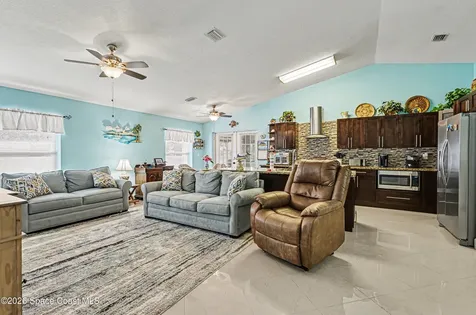 602 Ballon Terrace SE Palm Bay FL 32909