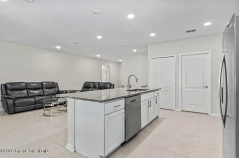 395 Sherman Street SE Palm Bay FL 32909