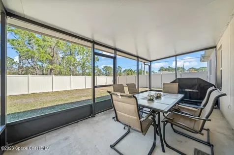 395 Sherman Street SE Palm Bay FL 32909