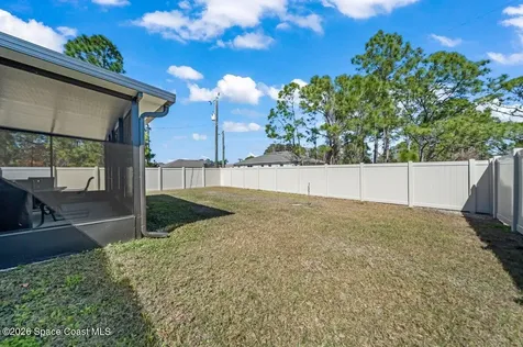 395 Sherman Street SE Palm Bay FL 32909