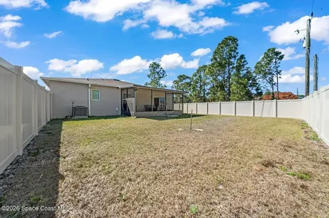 395 Sherman Street SE Palm Bay FL 32909