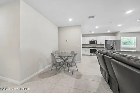 395 Sherman Street SE Palm Bay FL 32909