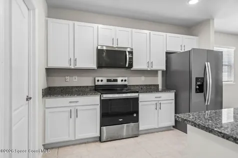 395 Sherman Street SE Palm Bay FL 32909