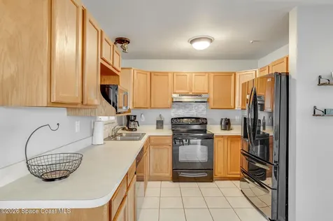 995 Eyerly Lane NE Palm Bay FL 32905