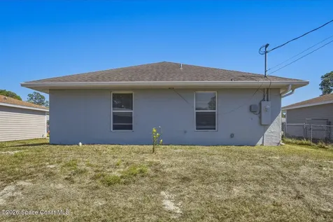 1145 11th Court SW Vero Beach FL 32962
