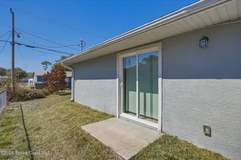 1145 11th Court SW Vero Beach FL 32962
