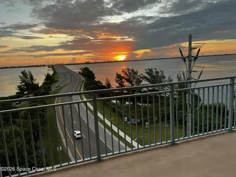 1437 Pineapple Avenue Melbourne FL 32935