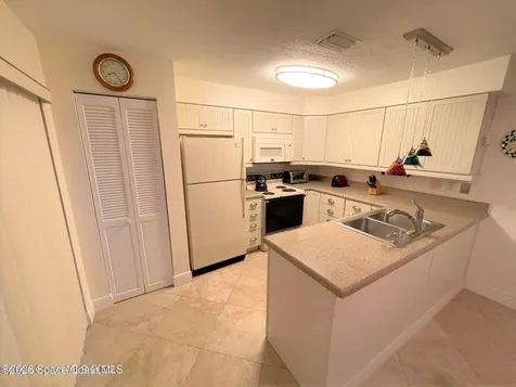3291 River Villa Way Melbourne Beach FL 32951