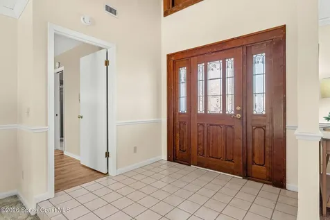 2213 Woodlawn Circle Melbourne FL 32934