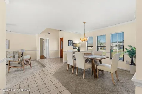 2213 Woodlawn Circle Melbourne FL 32934