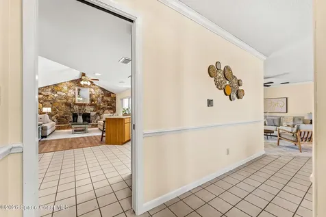 2213 Woodlawn Circle Melbourne FL 32934