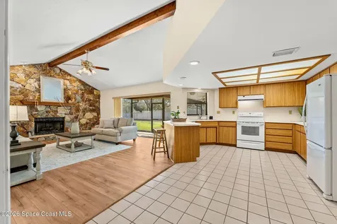 2213 Woodlawn Circle Melbourne FL 32934