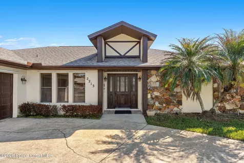 2213 Woodlawn Circle Melbourne FL 32934
