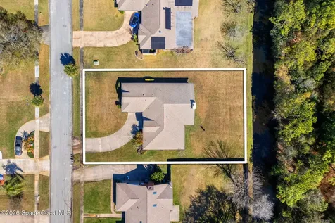 2213 Woodlawn Circle Melbourne FL 32934
