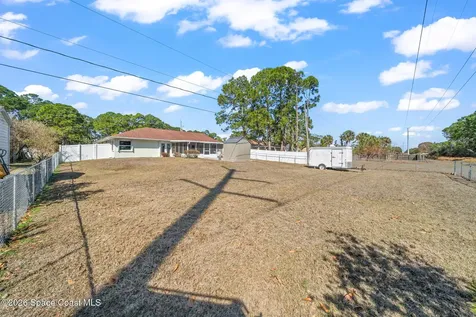 853 Lamplighter Drive NW Palm Bay FL 32907