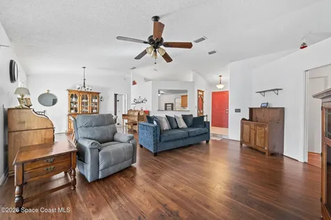 853 Lamplighter Drive NW Palm Bay FL 32907