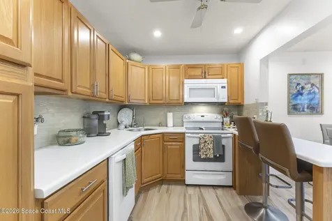 421 Pine Glen Lane Lake Worth FL 33467