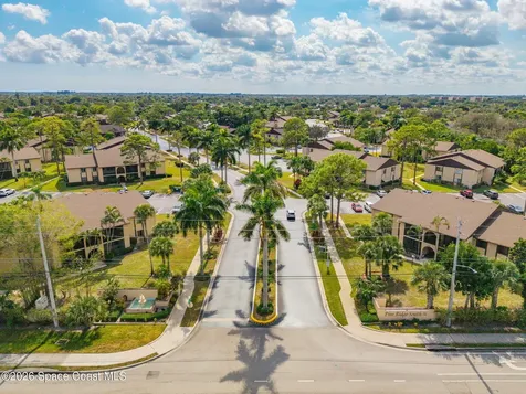 421 Pine Glen Lane Lake Worth FL 33467