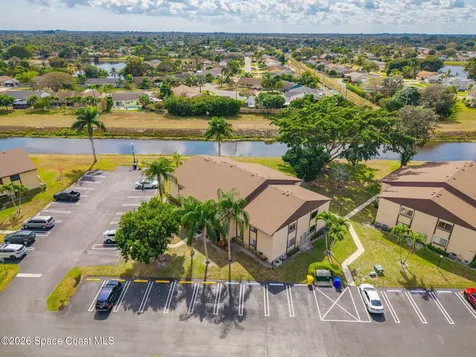421 Pine Glen Lane Lake Worth FL 33467
