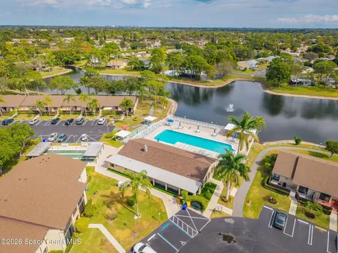 421 Pine Glen Lane Lake Worth FL 33467