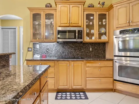 882 Palo Alto Street SE Palm Bay FL 32909
