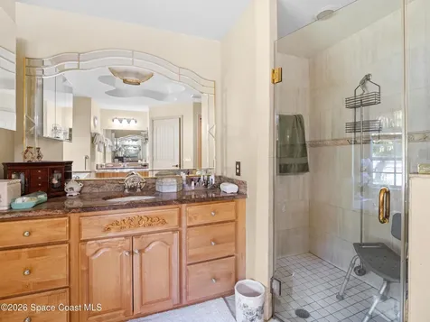 882 Palo Alto Street SE Palm Bay FL 32909