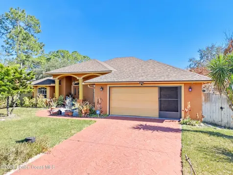 882 Palo Alto Street SE Palm Bay FL 32909
