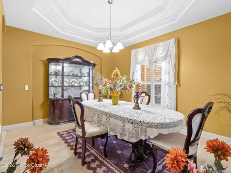 882 Palo Alto Street SE Palm Bay FL 32909