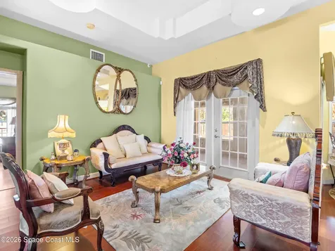 882 Palo Alto Street SE Palm Bay FL 32909