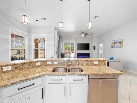 1848 SE Windbrook Drive Palm Bay FL 32909