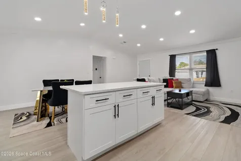 292 Trilby Road SW Palm Bay FL 32908