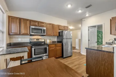 533 Blake Road South Daytona FL 32119