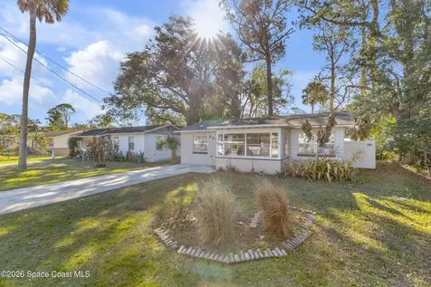 533 Blake Road South Daytona FL 32119