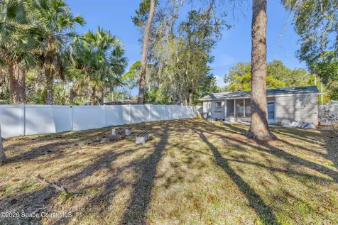 533 Blake Road South Daytona FL 32119