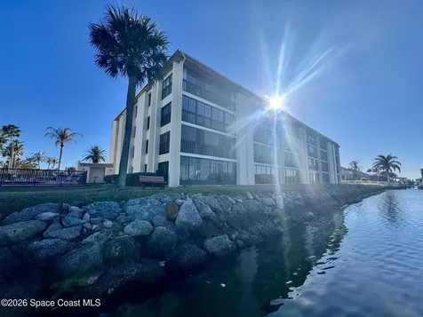 200 S Banana River Boulevard Cocoa Beach FL 32931