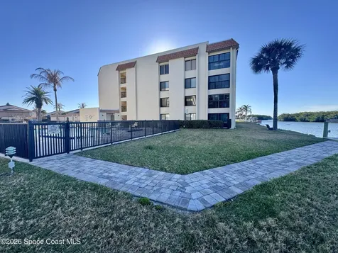 200 S Banana River Boulevard Cocoa Beach FL 32931
